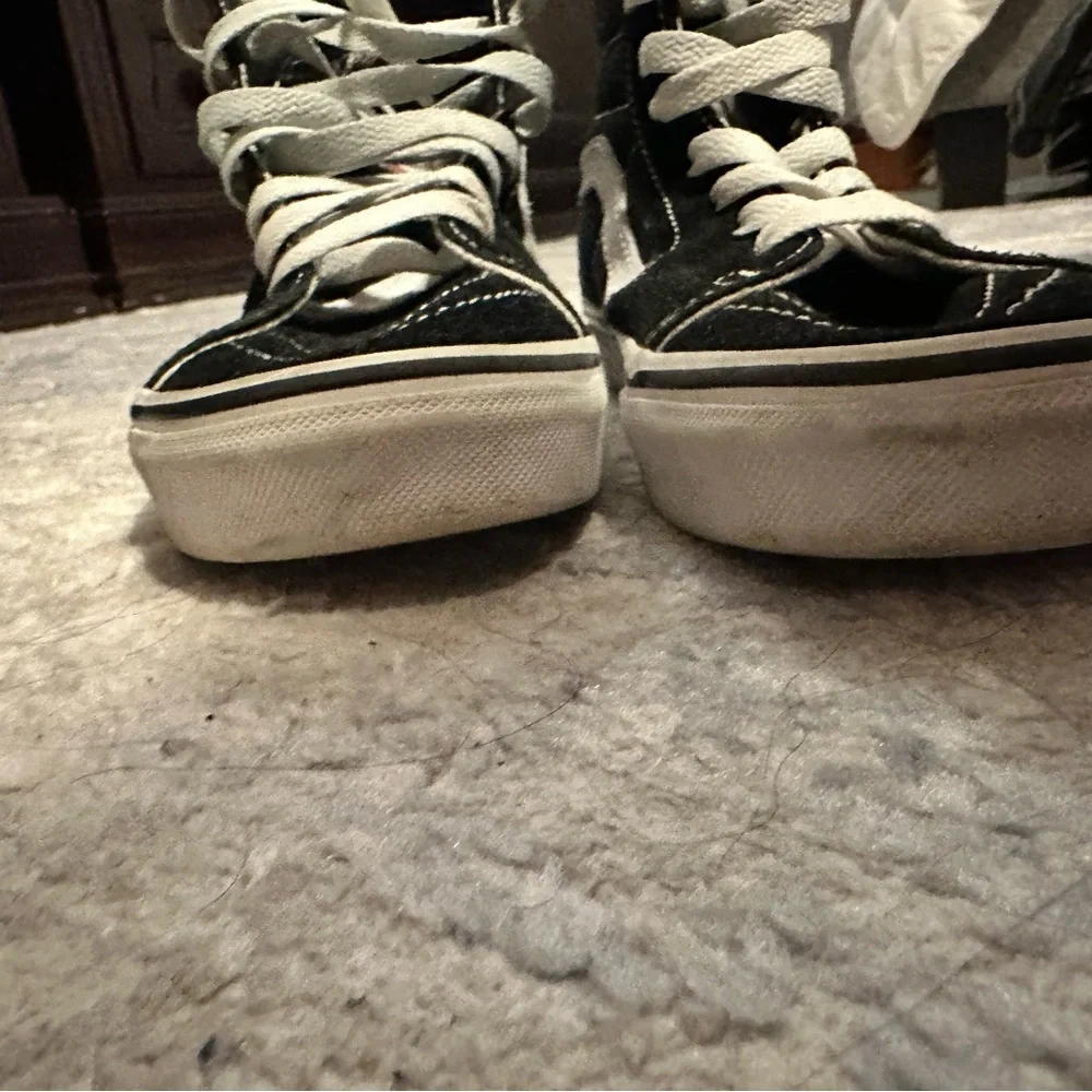Vans Black and White High-Top Sneakers - Picture 3 of 5